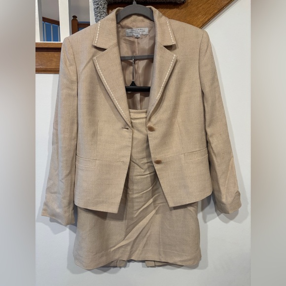 Dresses & Skirts - Tahari Beige Blazer and Skirt Set